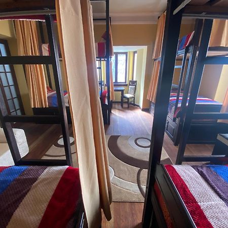 Hotel Raven La Paz Esterno foto