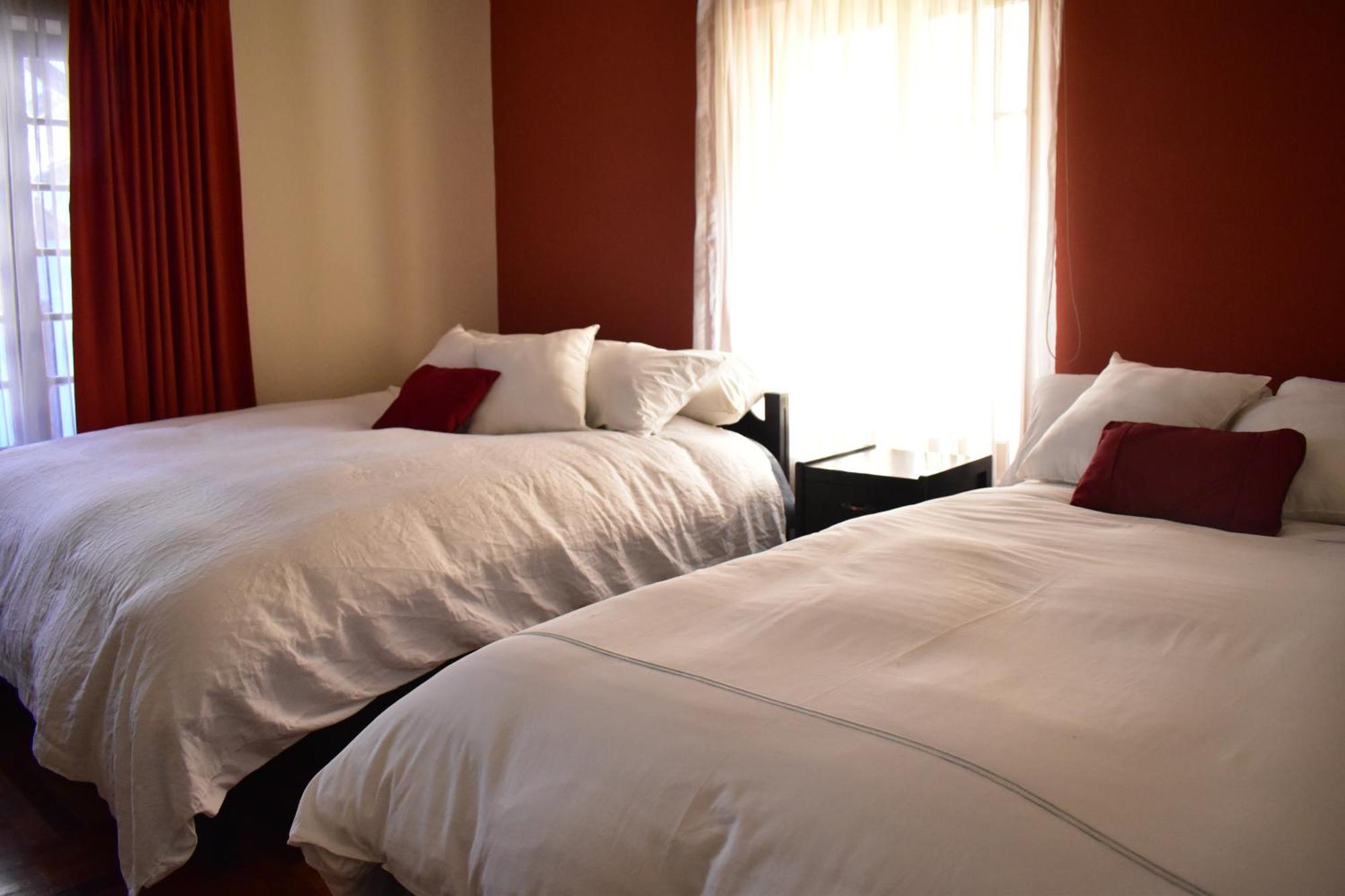 Hotel Raven La Paz Esterno foto